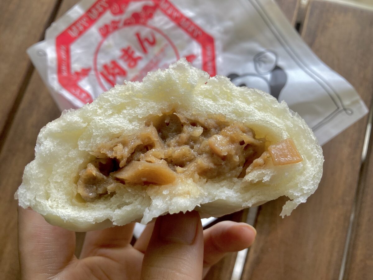 2種の本格中華スープが決め手！【ファミマ】今年の肉まんはジューシー感UP！