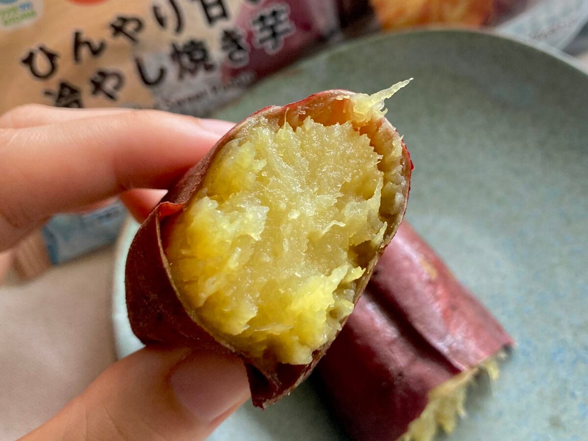 SNSで話題！ブッ飛ぶうまさはもはやスイーツ！【ファミマ】冷やし焼き芋