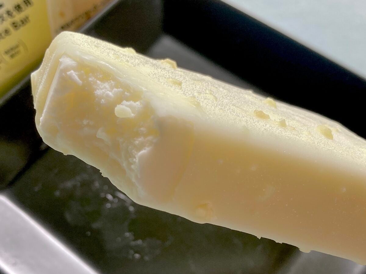 濃厚チーズの甘じょっぱさがたまらん♡【セブン】チョコレートバー　フロマージュ