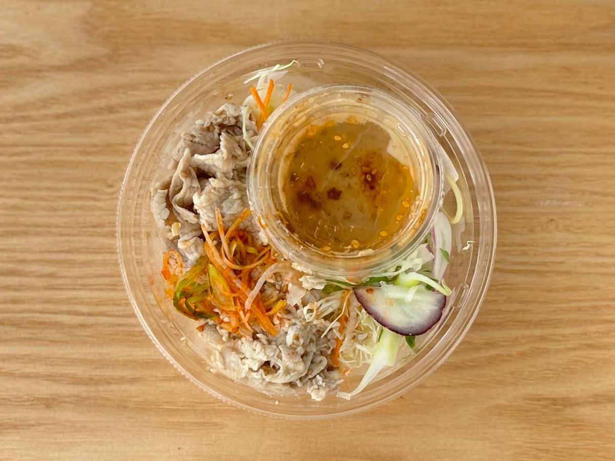 ニンニク強め！【セブン】暑い日にこそ食べたい豚しゃぶパスタサラダ