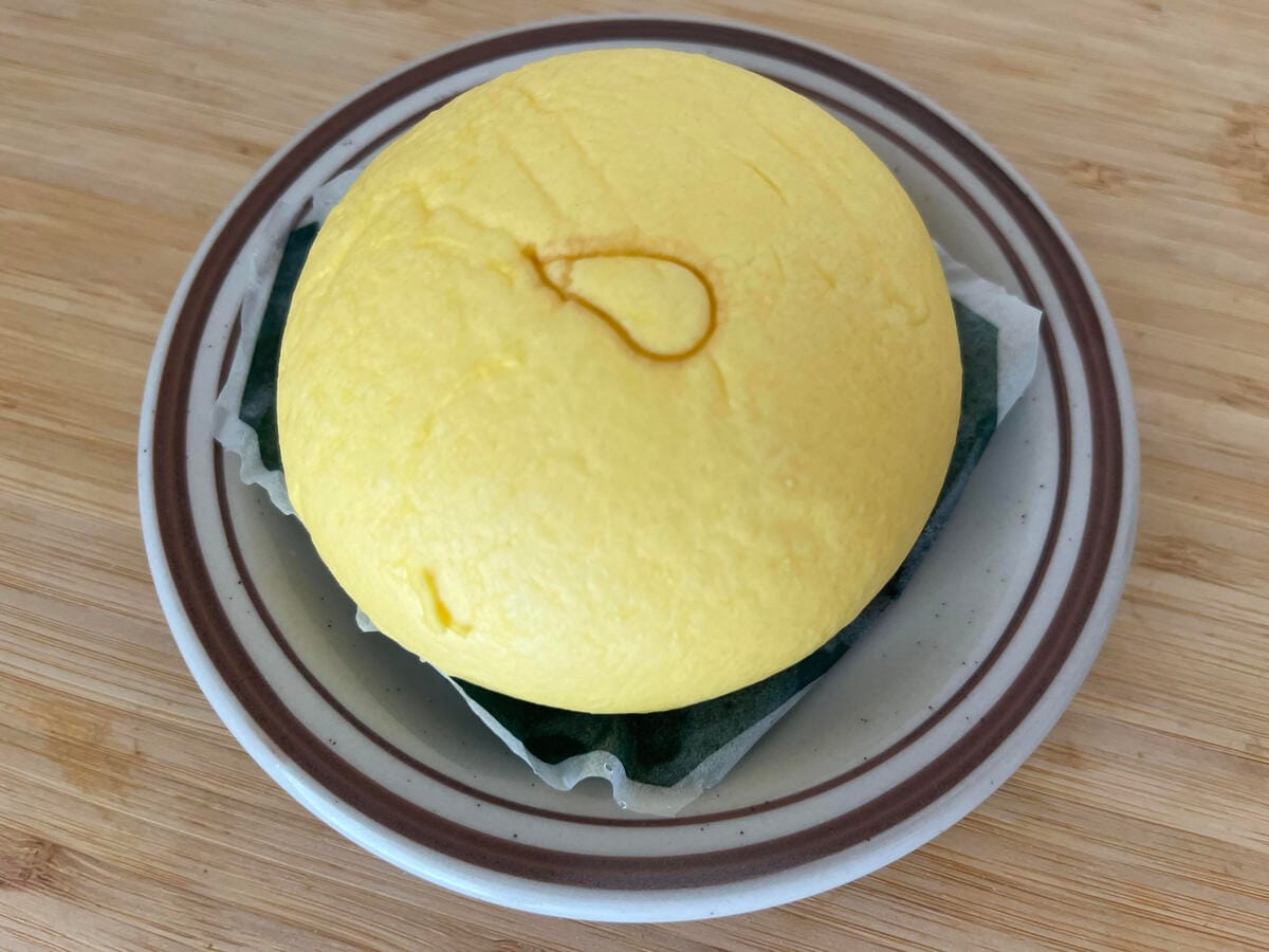 ビーフと野菜の旨みたっぷり！【ファミマ】オーベルジーヌ監修のビーフカレーまんが新登場！