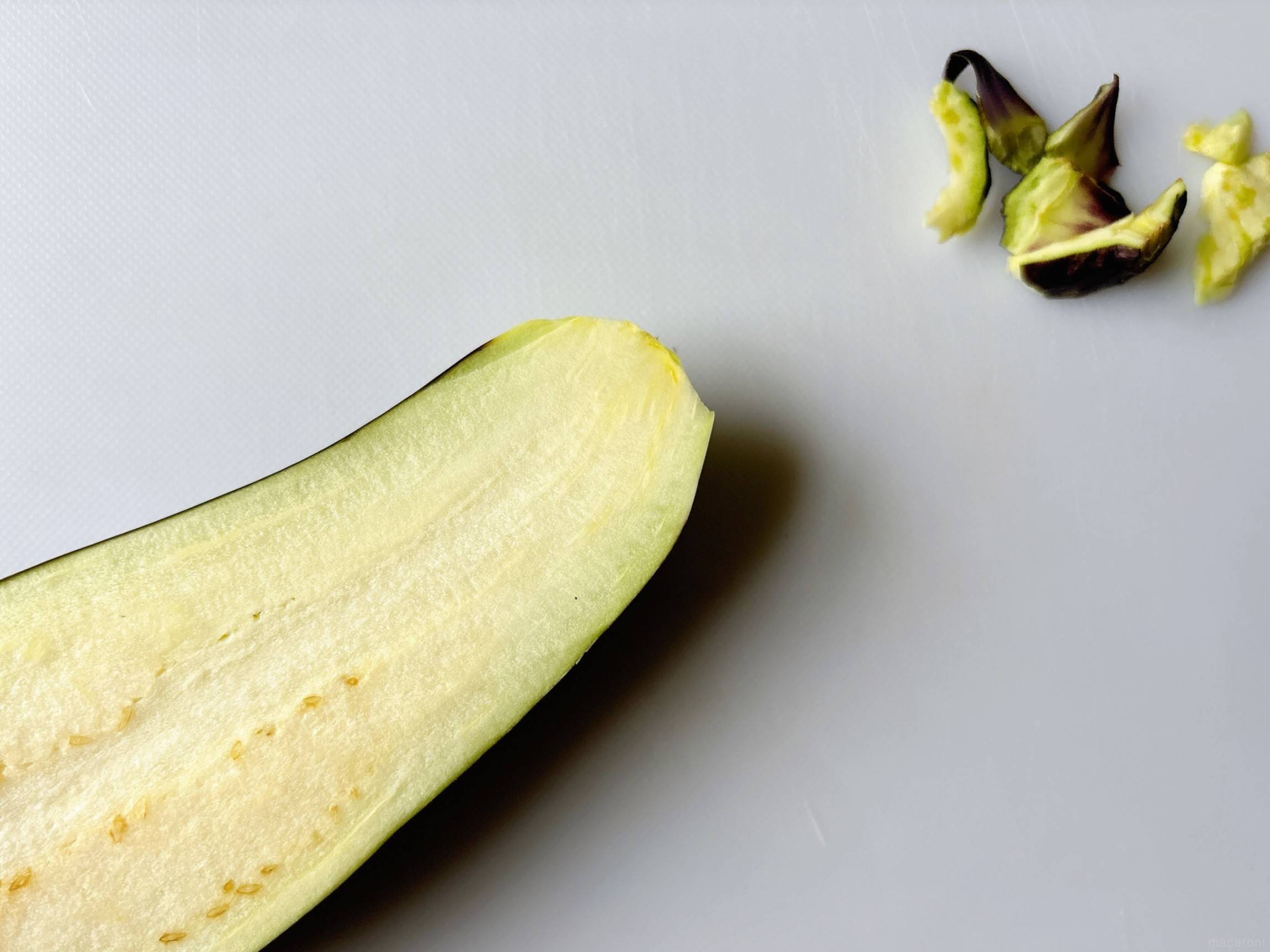 なすヘタはどこで切る？野菜ソムリエの切り方に「切り過ぎていた」