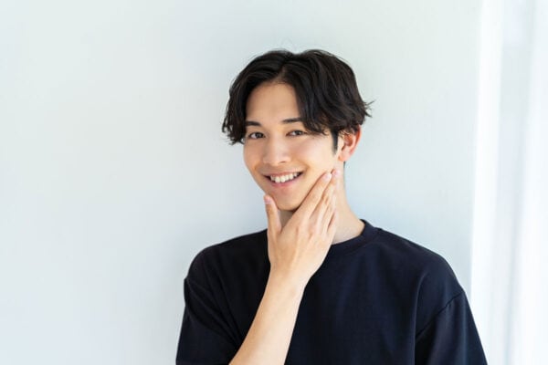 まじか！！イマドキ男子は「キレイ」と思われたい？　男性の《美意識》に世代間ギャップ