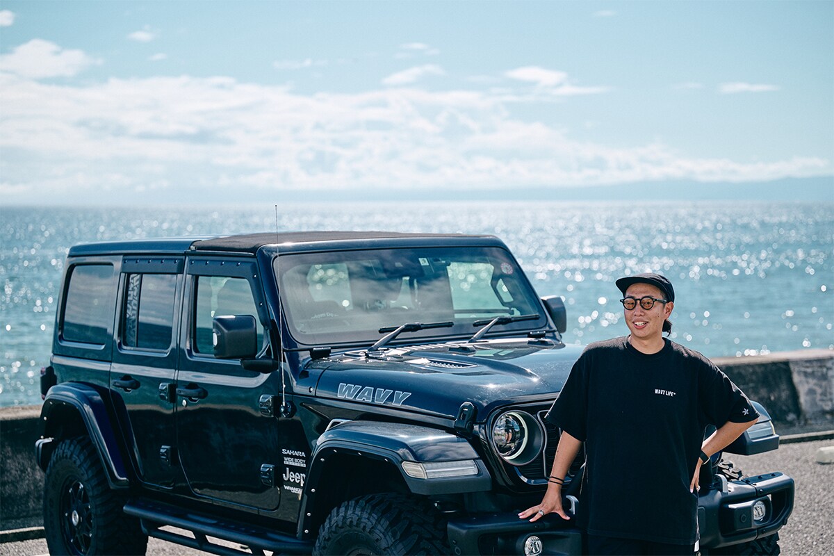 【Jeepオーナーインタビュー】仕事も趣味も生き方もJeep。ラングラーで夢を叶えた男・Ryo Takeshima（WAVY LIFE）