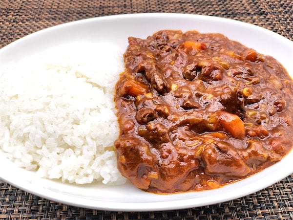 【面倒な下ごしらえ不要】焼いて煮込んで待つだけの「牛筋のカレー」作ろう！ルウはもちろんジャワカレー♪