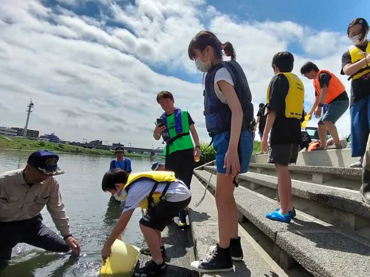 釣りを通じた環境学習を各地の小学校で開催！【日本釣振興会】