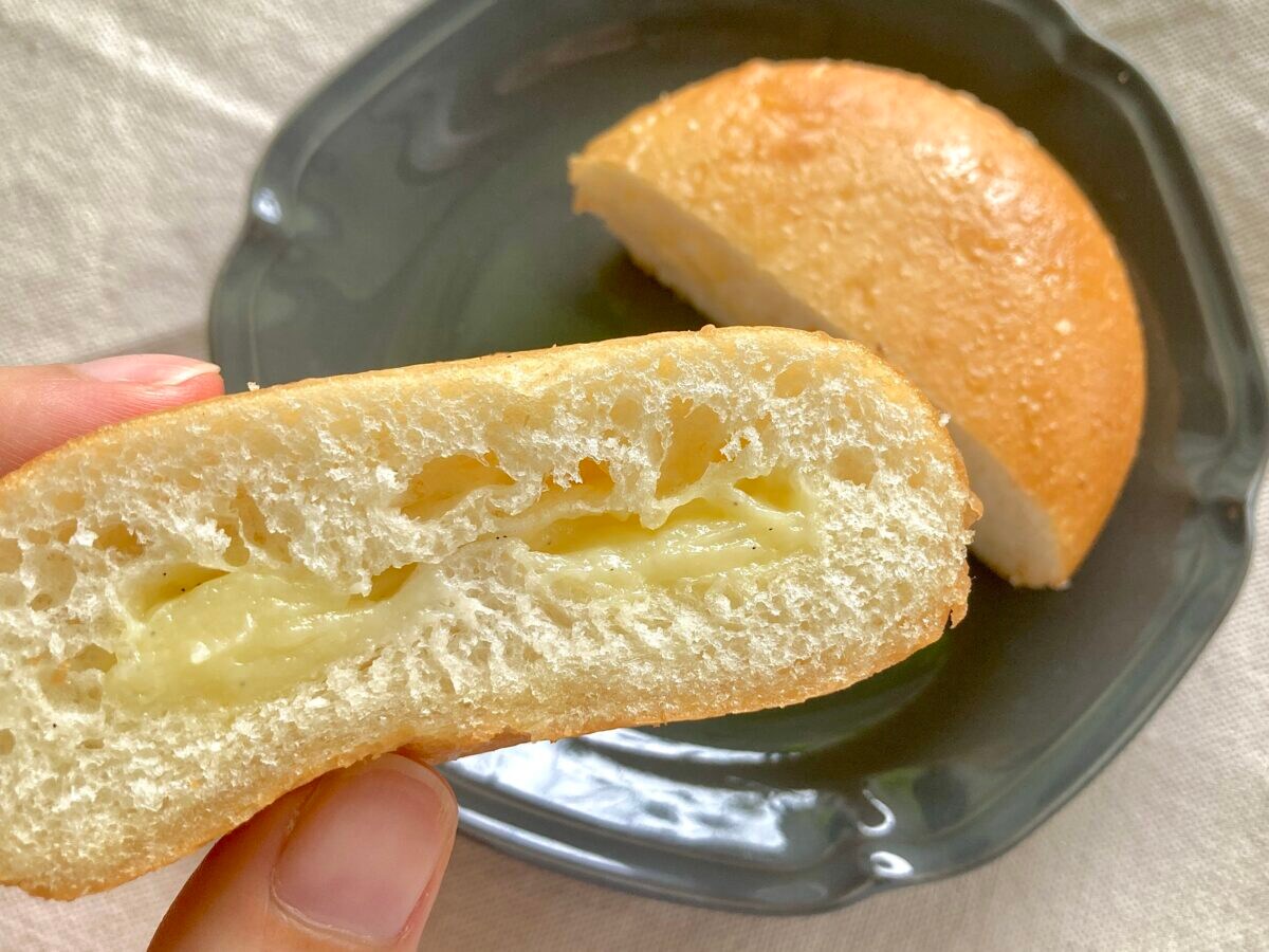 もったりカスタードとカリもち生地が最高!【セブン】お店で揚げたドーナツ(カスタード)