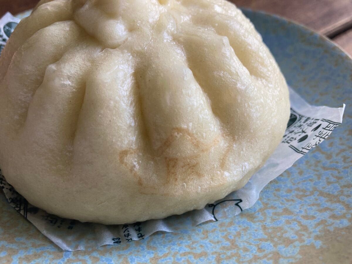 1個で満腹!超ボリューミーな豚まん登場!【セブン】もちもち×ずっしり 大入り豚まん