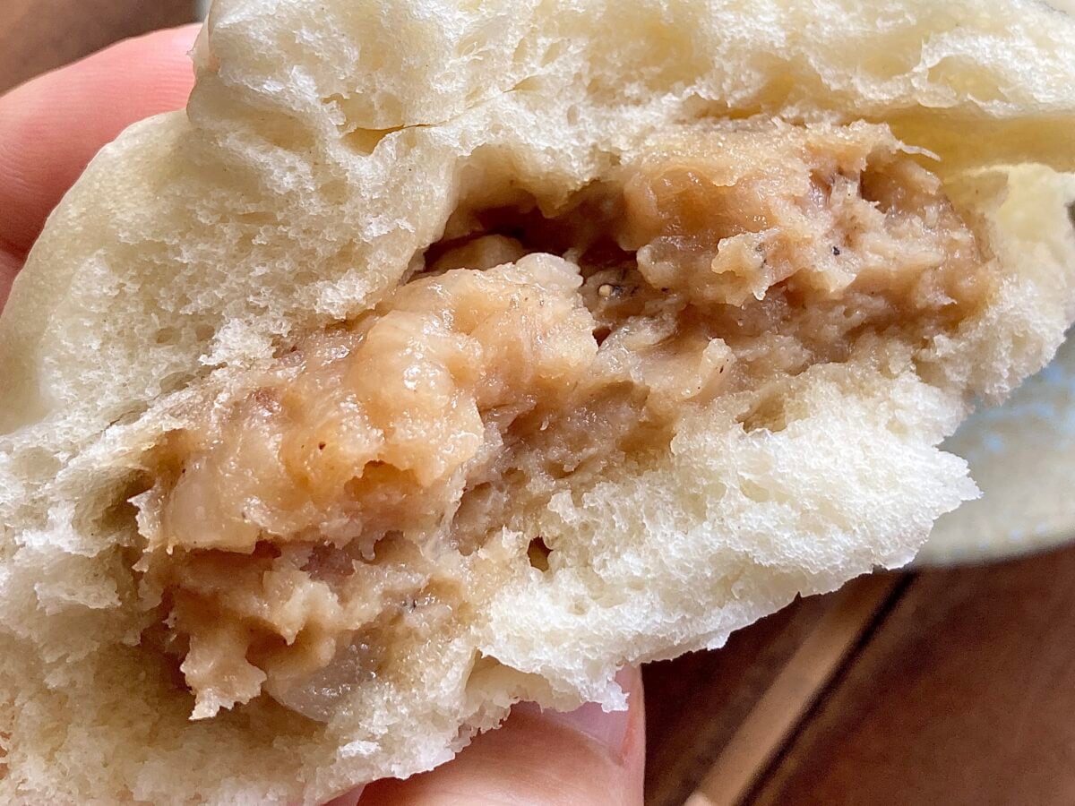 1個で満腹!超ボリューミーな豚まん登場!【セブン】もちもち×ずっしり 大入り豚まん