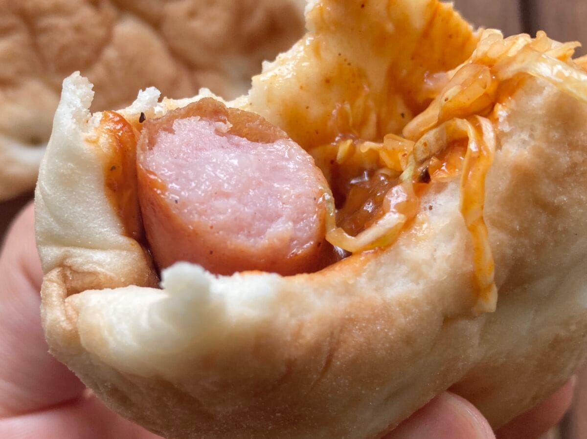 アウトドア感のあるスモーキーな味わいが魅力【モスバーガー】バーベキューフォカッチャ