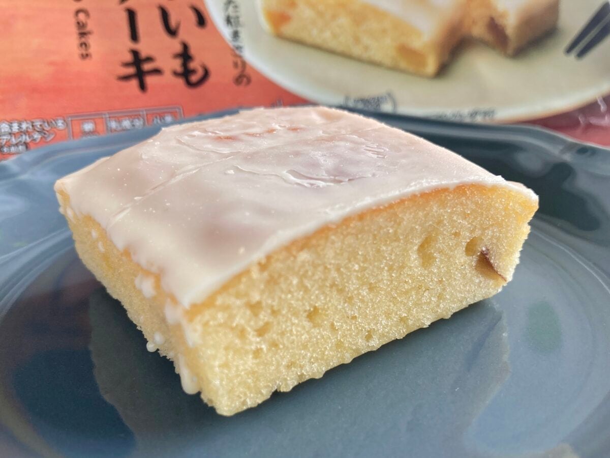 しっとりほくほく秋スイーツ♡【セブン】7プレミアム さつまいもケーキ