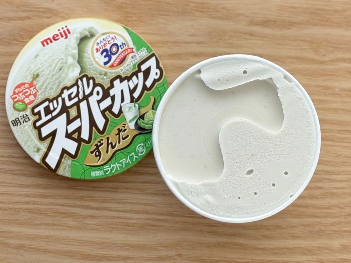 枝豆のつぶつぶ食感が新しい!【明治】スーパーカップの「ずんだ」味