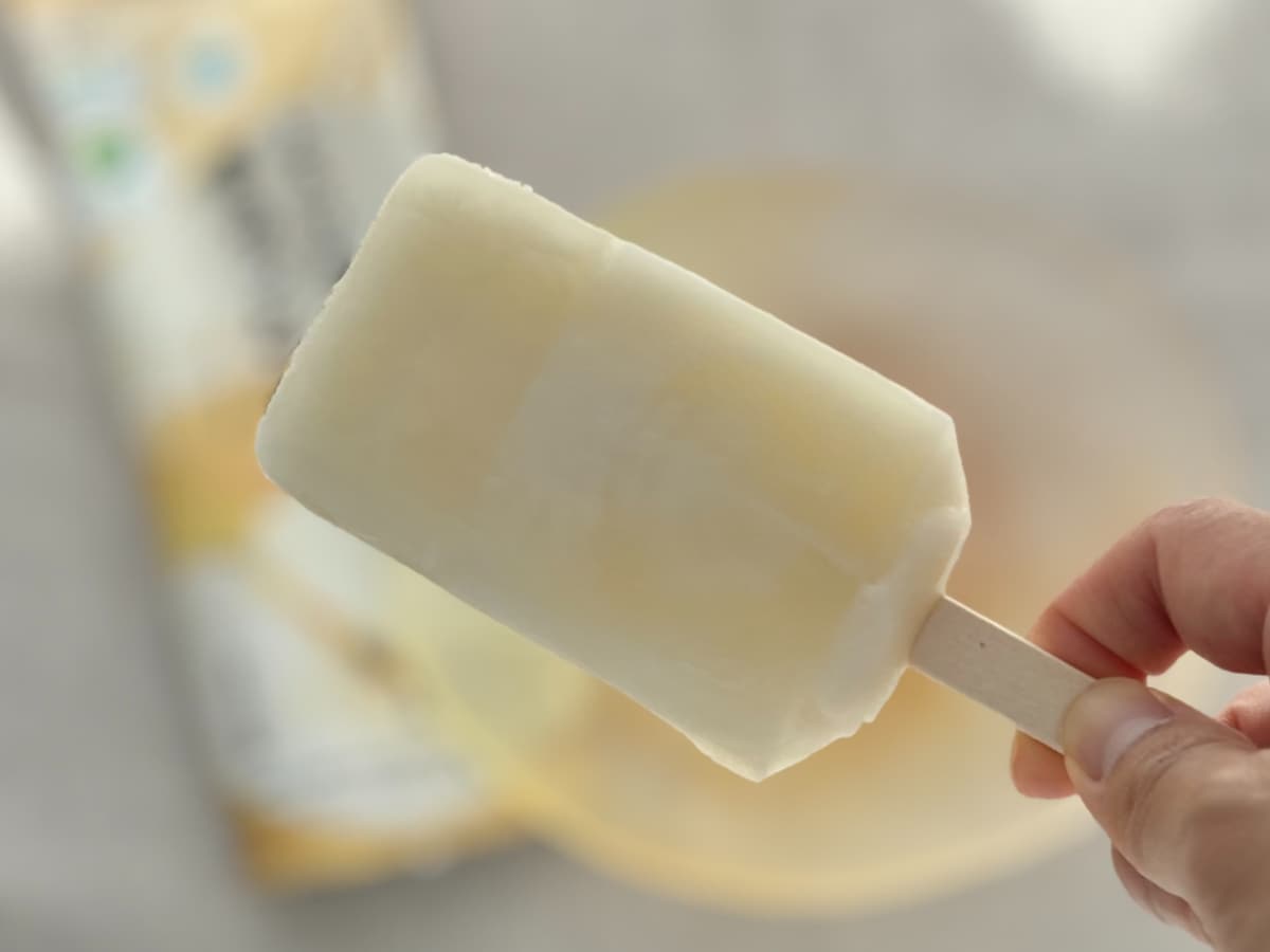 濃厚な梨味に「感動」「めちゃウマ」の声も【ファミマ】新作アイスバー