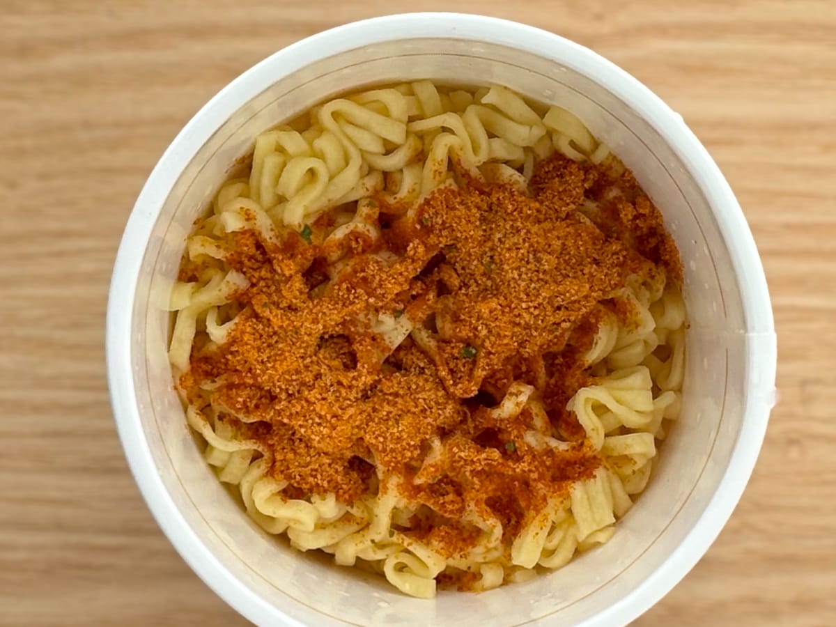 辛いのにクリーミーなのがたまらん♡【日清】韓国風焼きそばのカップ麺