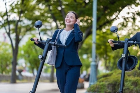 営業担当の新卒「電動キックボードで外回りしてきました」経費精算をしっかり要求…応じないとダメ？