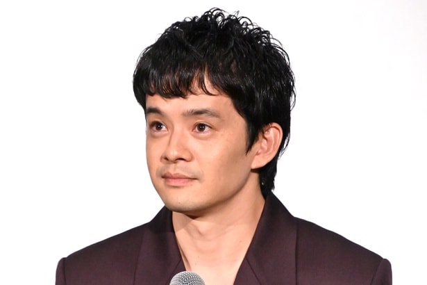 池松壮亮、共演者全員の本心は分からないまま「やっぱり優れた俳優の方は本心が見えないと思います」＜本心＞