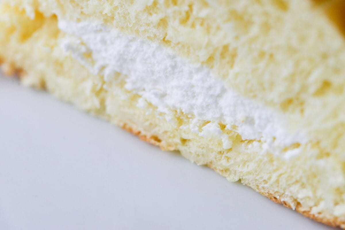 ふんわり生地のおいしさに感動！【ローソン】ミルクホイップのブリオッシュ