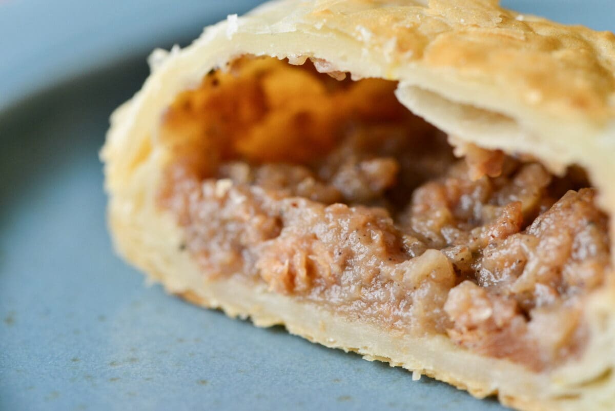 サックサクでおいしいパイがここにある!【ミスド】台湾胡椒餅風パイ