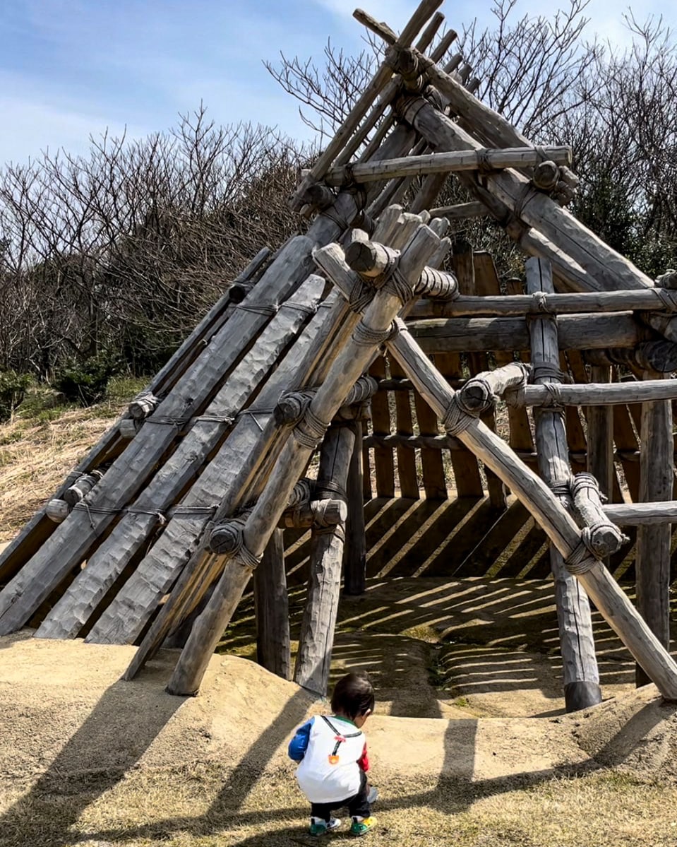 子どもと一緒に楽しめる！大山の麓にある広大な史跡公園。芝生広場や体験コーナーも充実｜鳥取県大山町