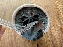 全部黒い…だと…？【セブン】まっくろココアティラミス