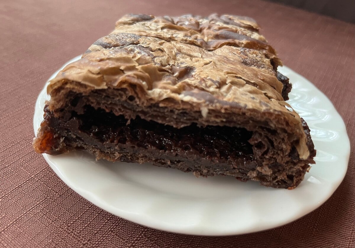 チョコ好きにはたまらない!【ファミマ】さまざまな食感を楽しめるチョコクロワッサンが登場!