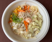 具材たっぷり！【ローソン】低カロリーもうれしいちゃんぽんが登場！