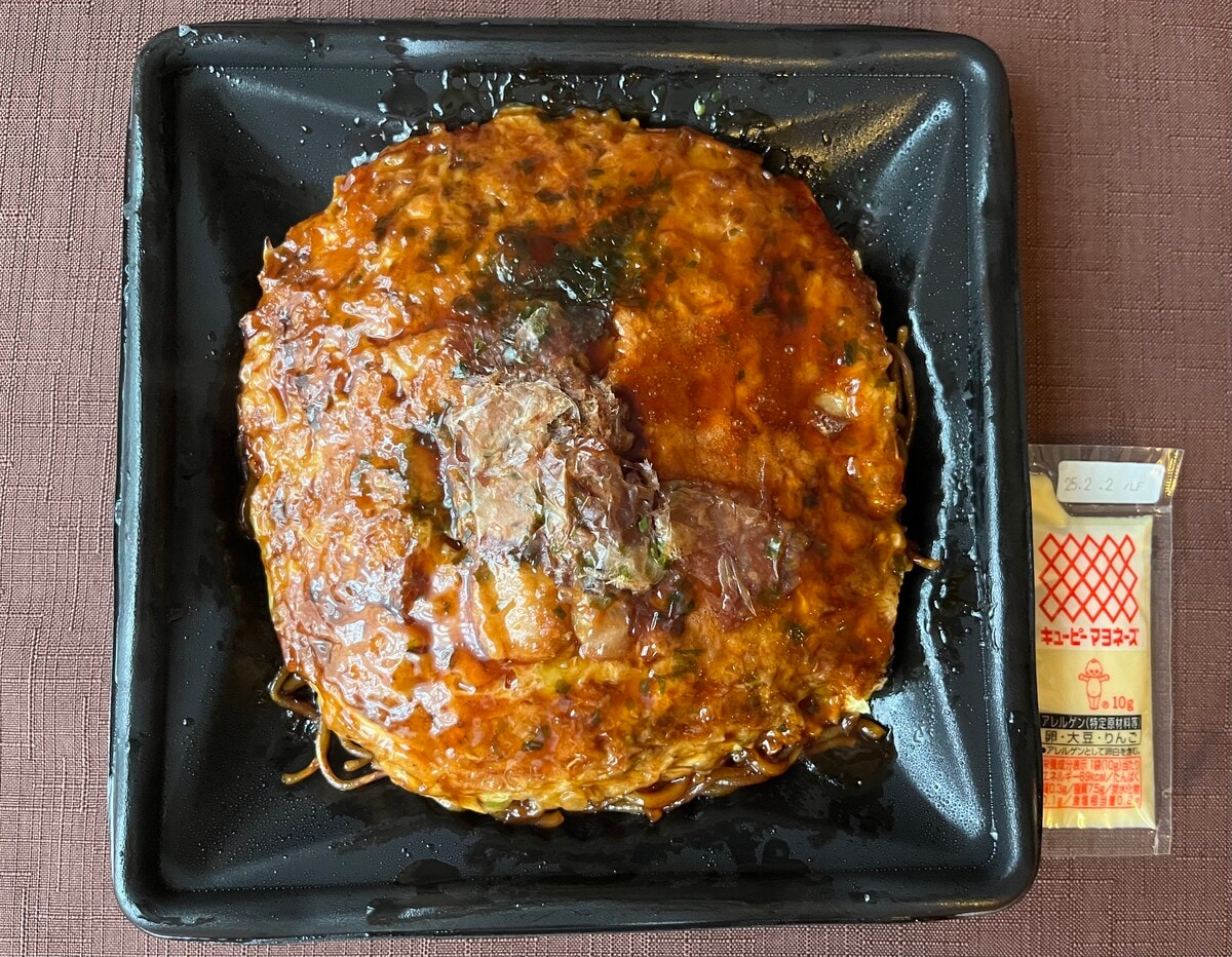 名店の味をコンビニで!【ローソン】きじ監修の豚玉&焼そばが登場!