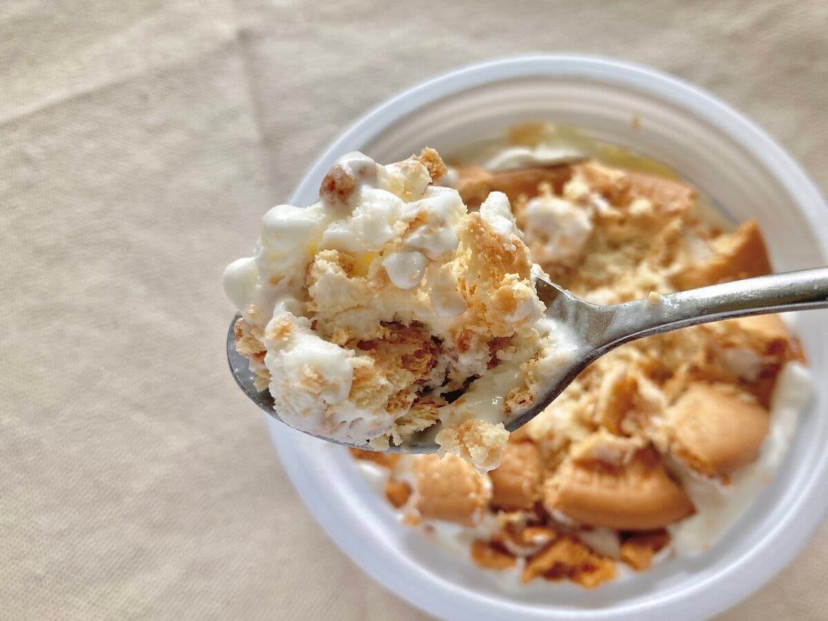 「近年最高レベルで美味い」【セブン】砕いて食べる!?新感覚アイス登場