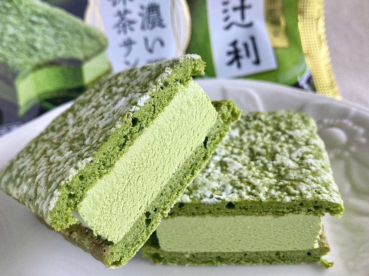 抹茶が濃い～～！！【セブン】辻利 ふわっと食感のお抹茶サンドが新登場