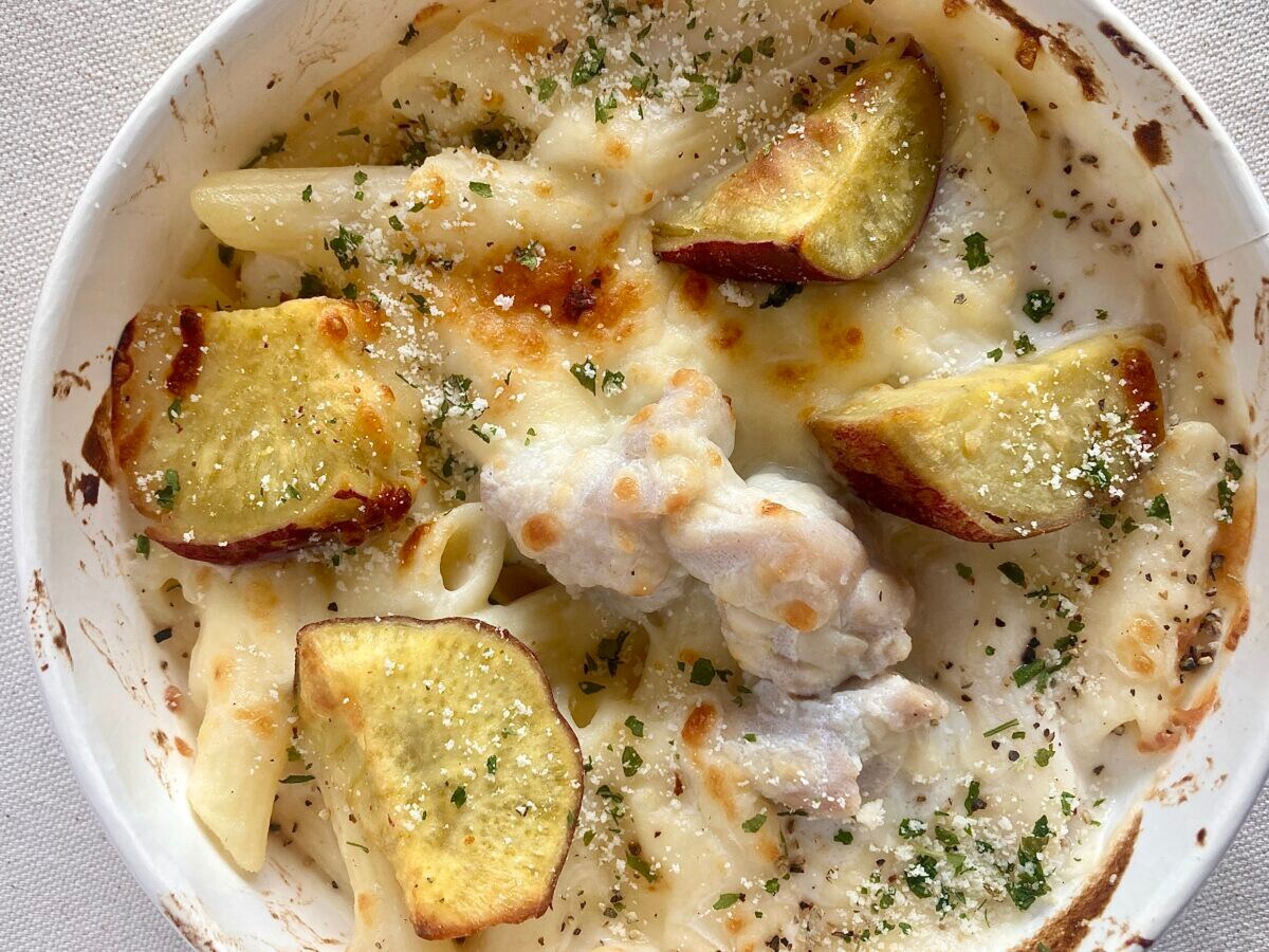 お芋とチーズが甘じょっぱ♡【ファミマ】秋のほっこりグラタンが登場！