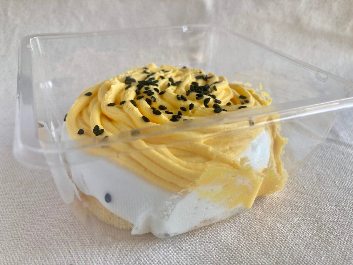 カスタードとお芋がたまらん♡【ローソン】秋の幸せパンケーキが新登場！