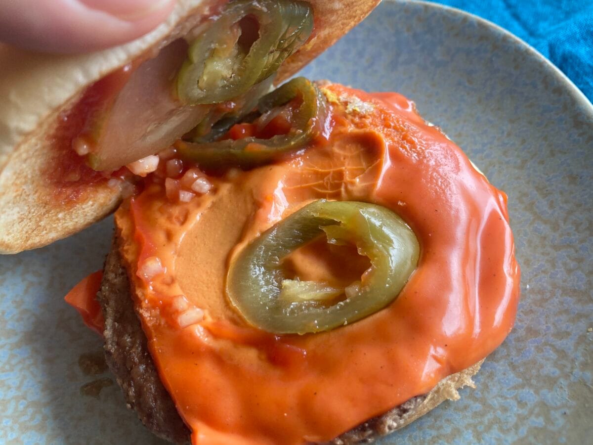 ハバネロ×ハラペーニョの衝撃【マクドナルド】2年ぶりに辛ダブチ復活!