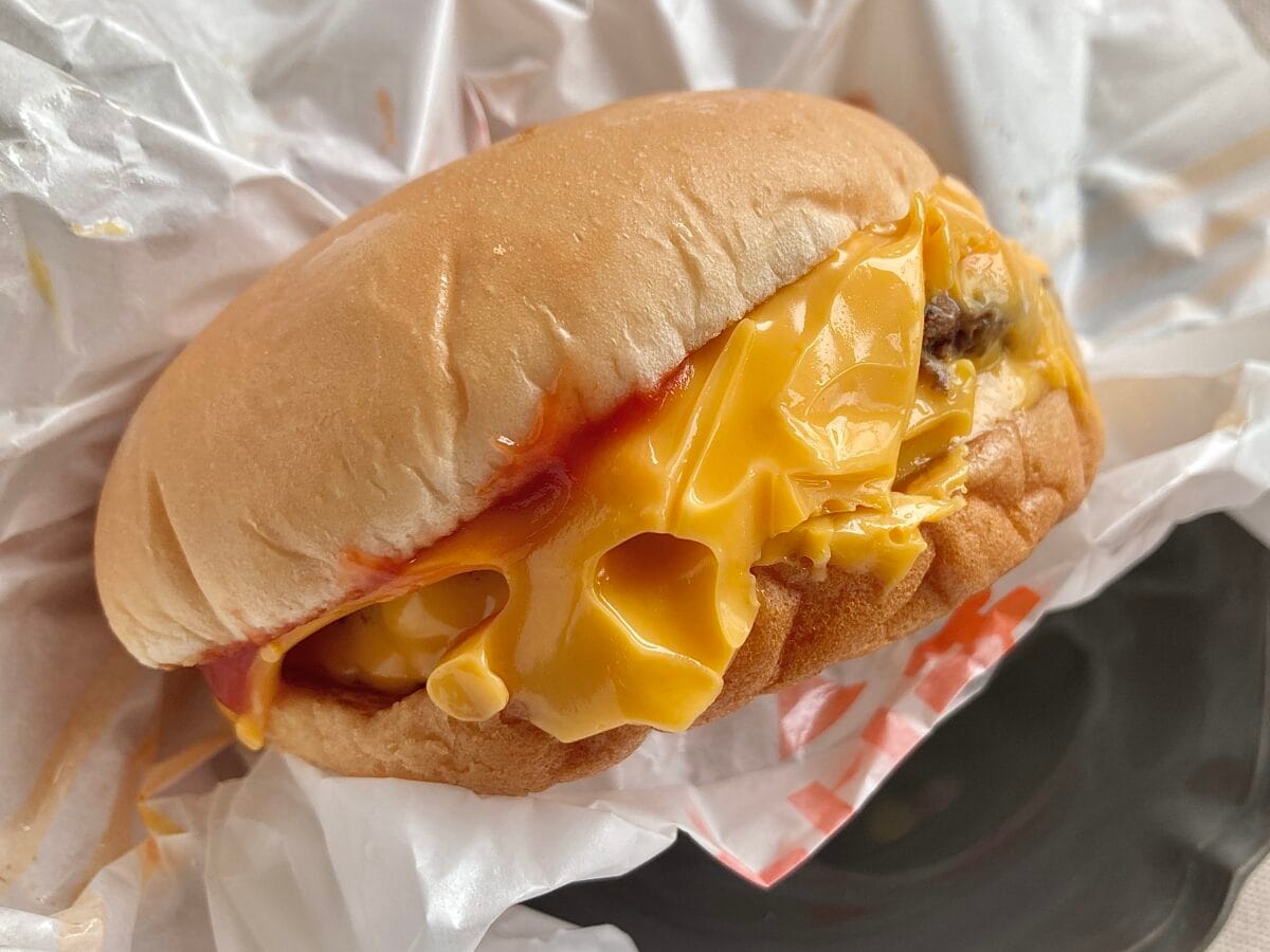 圧倒的肉＆チーズ！！【マクドナルド】大人気トリチ®が3年ぶりに大復活！