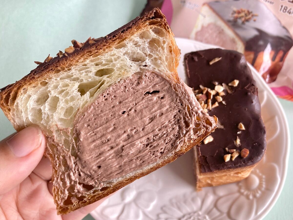 可愛い見た目にキュン♡【ファミマ】お洒落なキューブデニッシュが新登場！