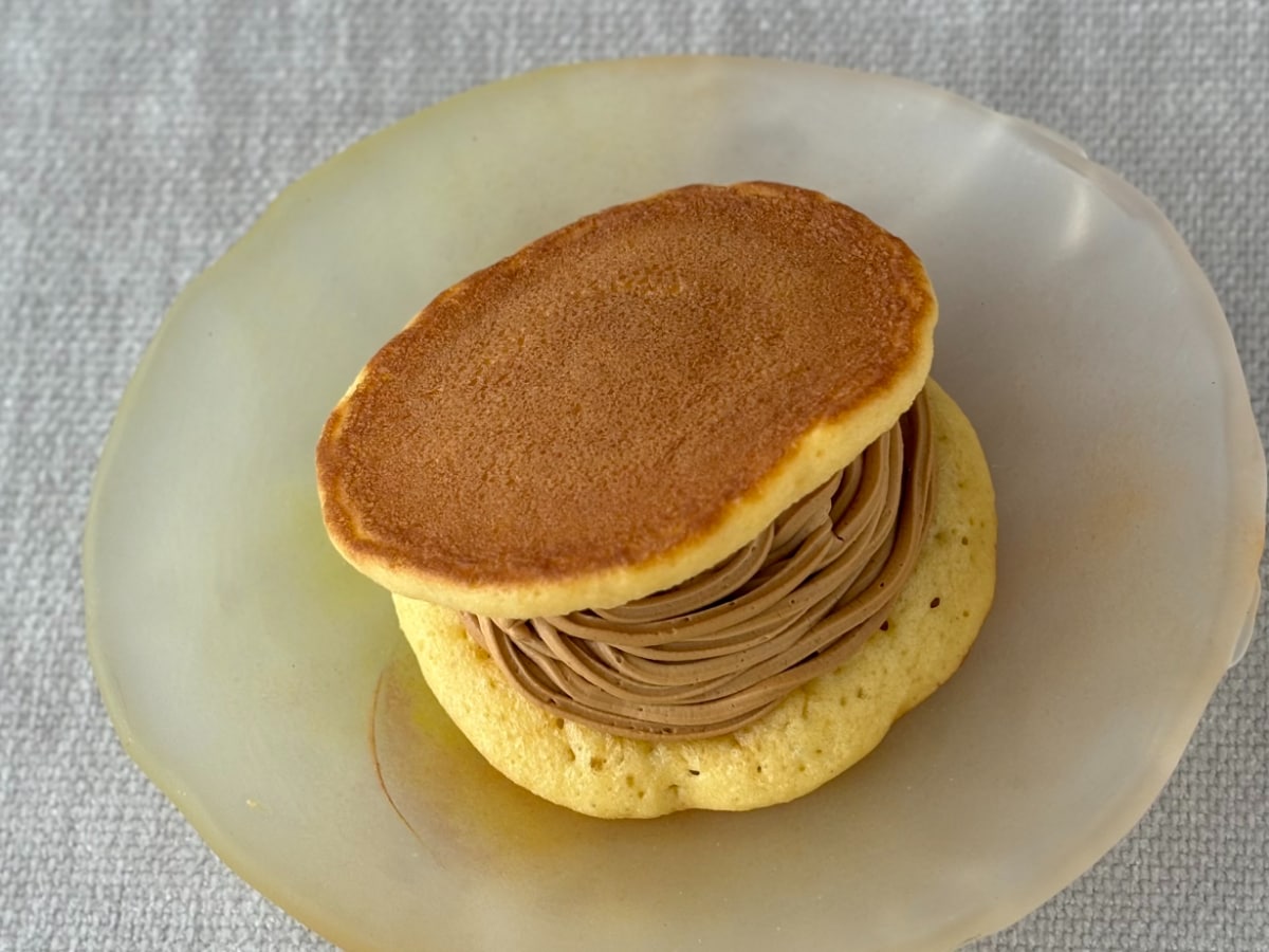 常識を覆す豪華な見た目に一目ぼれ♡【ファミマ】秋の新作どら焼きを実食