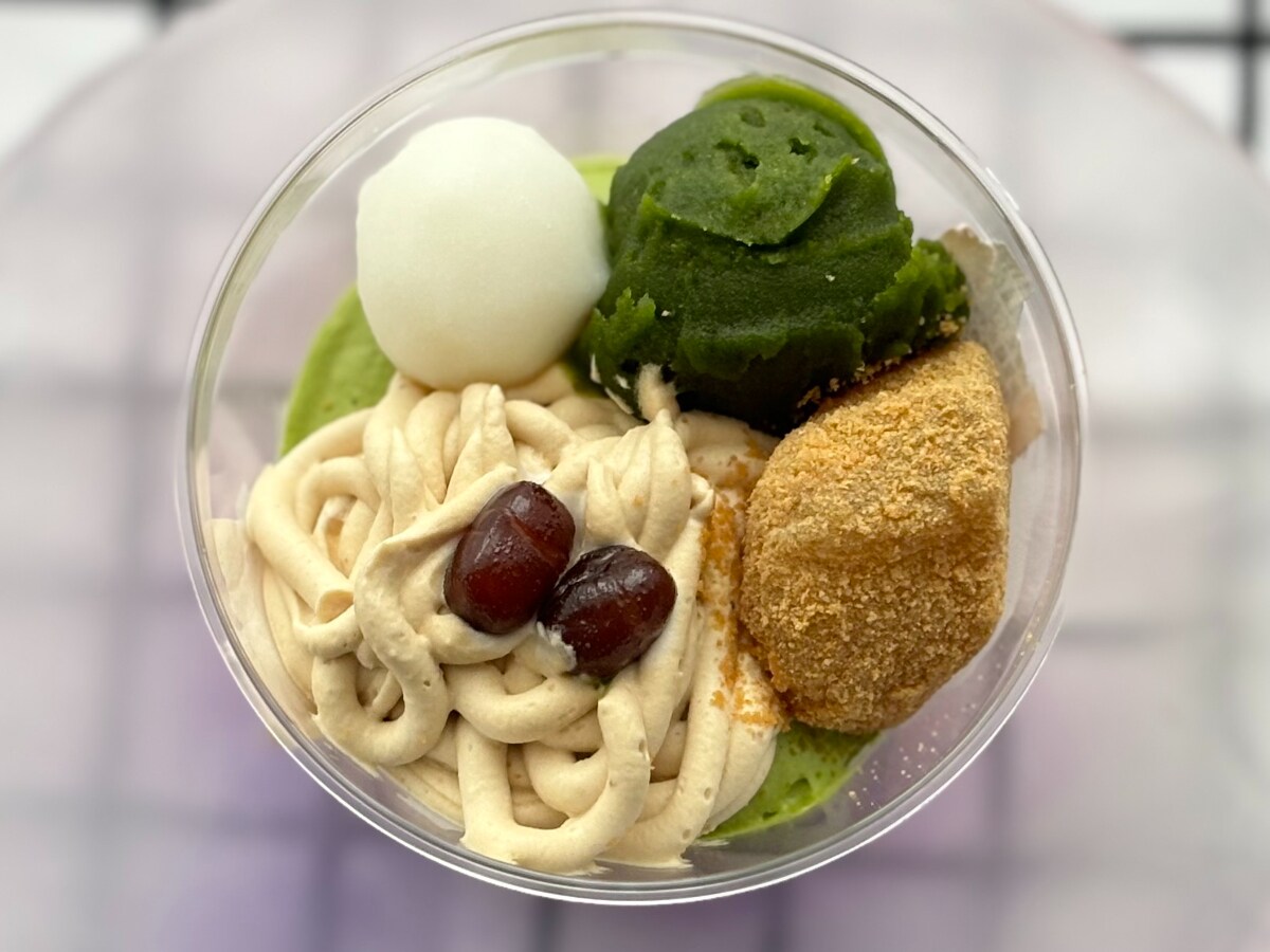 和栗の甘みと抹茶の渋みが相性抜群!【セブン】新作パフェがぜいたく♡