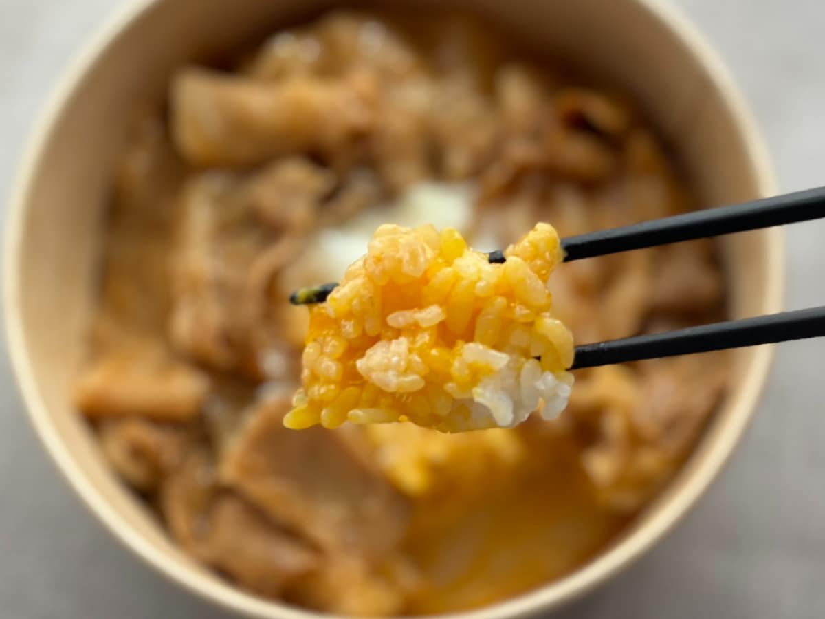 ニンニク醤油味がうますぎてクセになる!【ローソン】人気店監修の豚丼