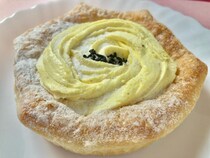 「甘さ控えめでパクパクいける！」【セブン】お芋のホイップデニッシュ