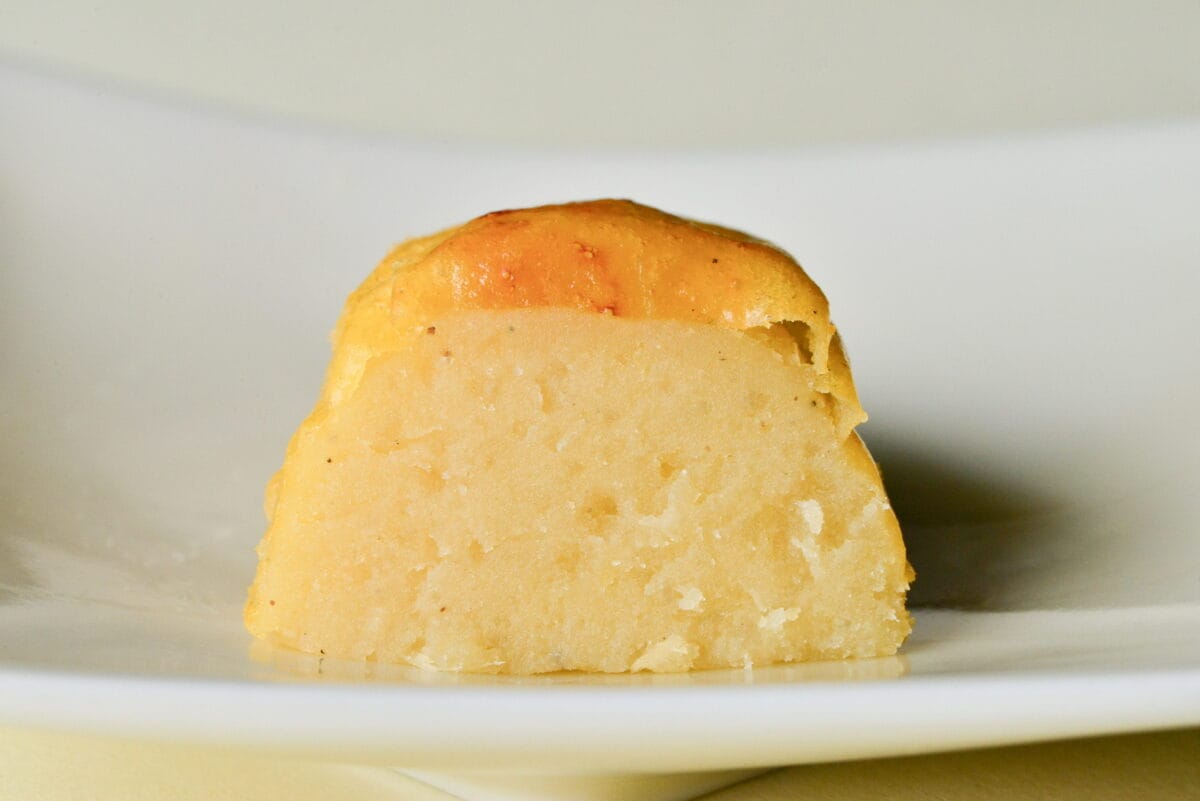 マダガスカル産バニラビーンズ使用　黄金色スイートポテト