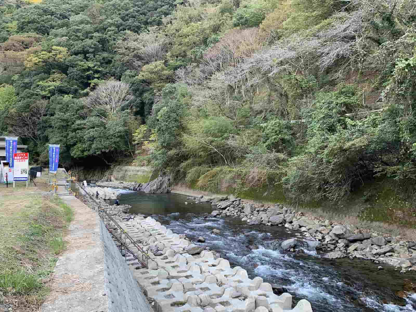 【宮崎県】西米良村冬季釣り場で、山の彼方の虹を追う