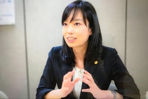 フリーアナ兼弁護士の青木美佳さん、美ボディコンテストで堂々の2位「ウェディングドレスをきれいに着たかった」