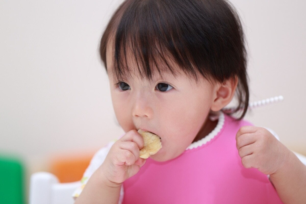 わが子に「あとちょっと食べてほしい」【保育士解説】食事を楽しく進める方法