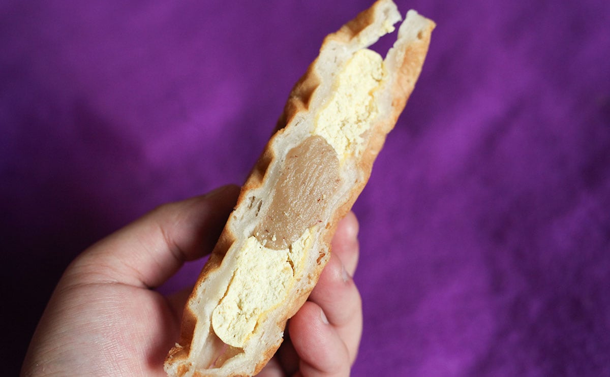 もっちり激うま!【ファミマ】の絶品『ワッフル』の新作が出た!