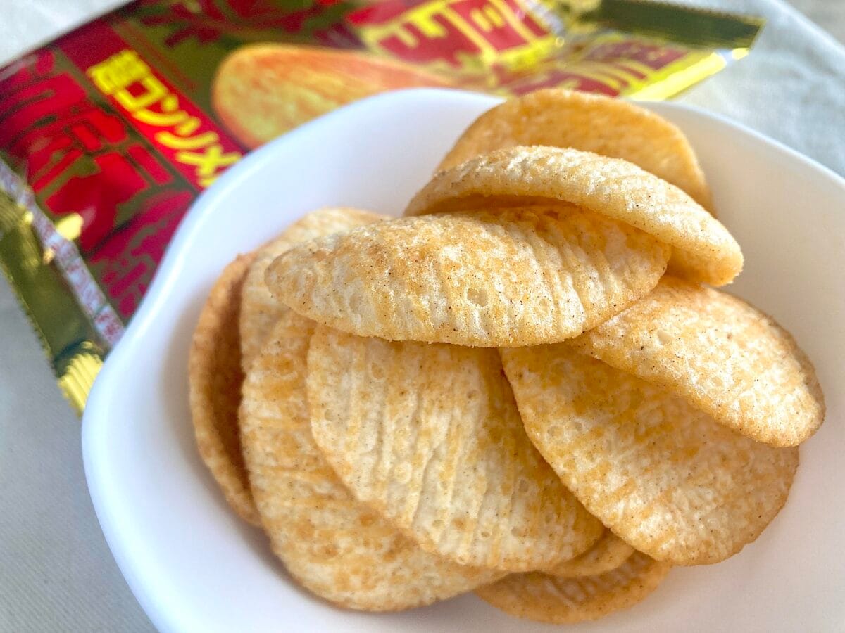 米粉×ポテト!?【亀田】大きい!分厚い!濃厚!新感覚スナック登場