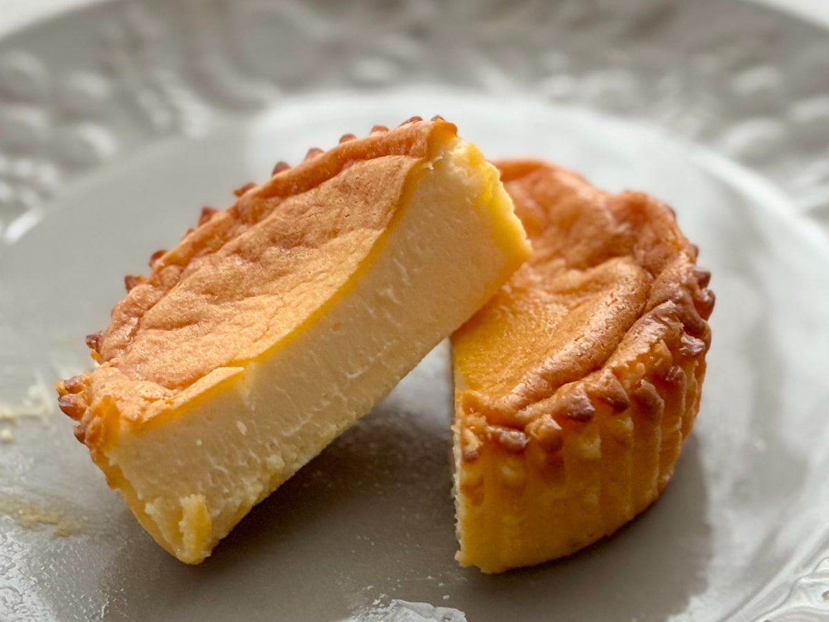 チーズが濃厚でぜいたく♡【ローソン】味と食感の変化が楽しい冷凍ケーキ