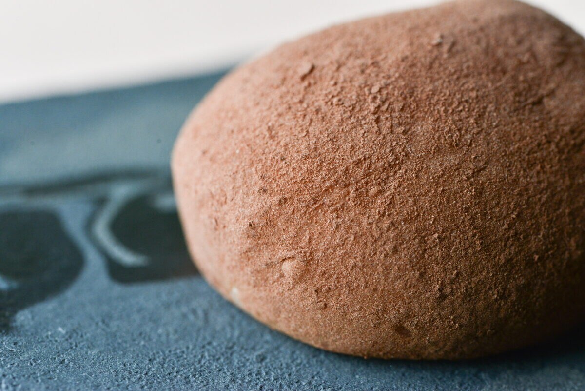 「うまし」「バランス完璧」【ローソン】溢れるチョコに要注意の大福発売