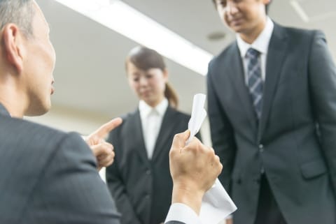 社長のパワハラで退職を決意「せめて将来分の給料をもらいたい」 逸失利益として認められる？