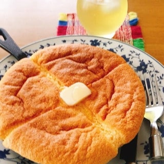 お家でこんなの作れちゃう！ふわんふわんなカステラ風パンケーキ