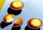 「BAKE CHEESE TART」福袋2025、チーズタルト約2個分“お得”に「焼きたてチーズタルト」「焼きたてチーズフィナンシェ」を詰め合わせ、12月28日発売