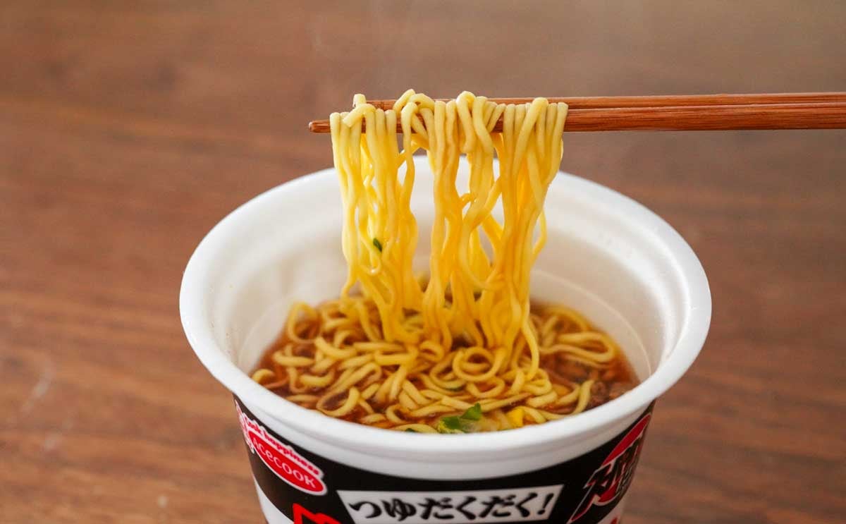 159円で購入!新発売カップ麺が【濃厚あまから醤油】でヤバい美味さ